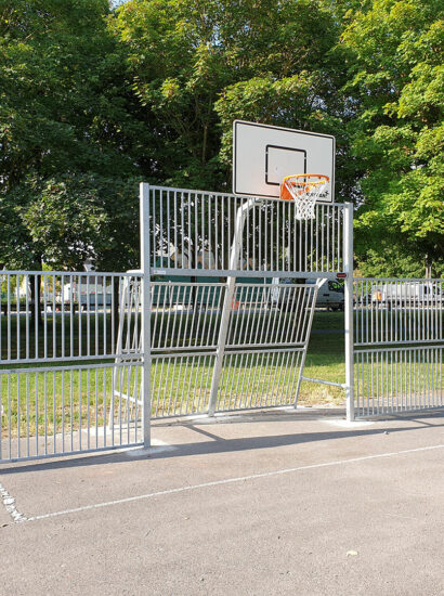 Pare-ballons pour terrain de football